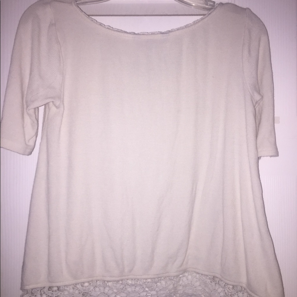 Cute American Eagle Top! - Picture 2 of 6